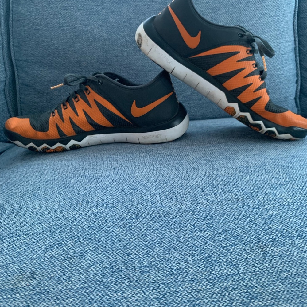 Nike Men’s Sneaker, Size 8
